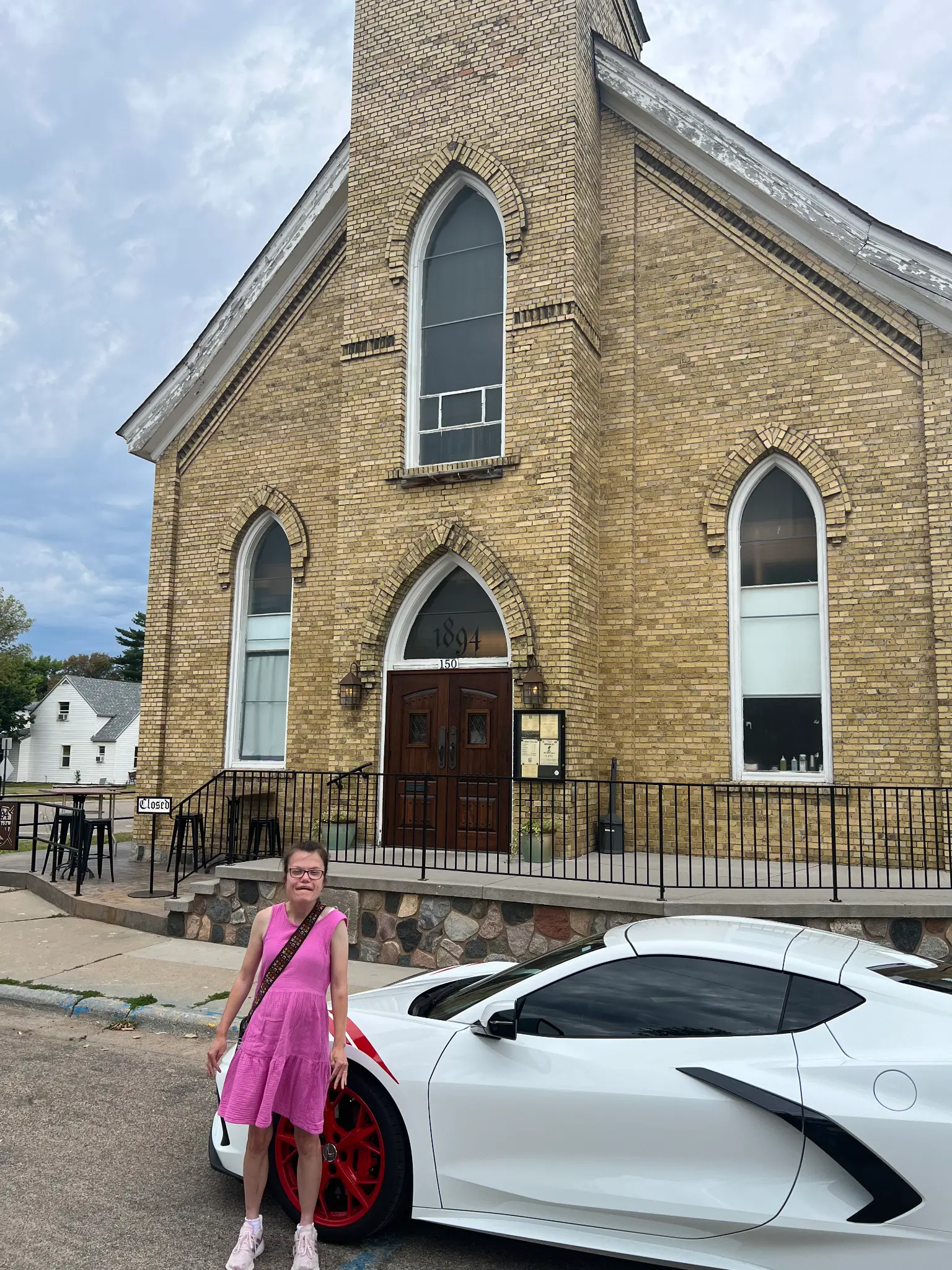 Lis Pink Dress White Z06 & Old Church
